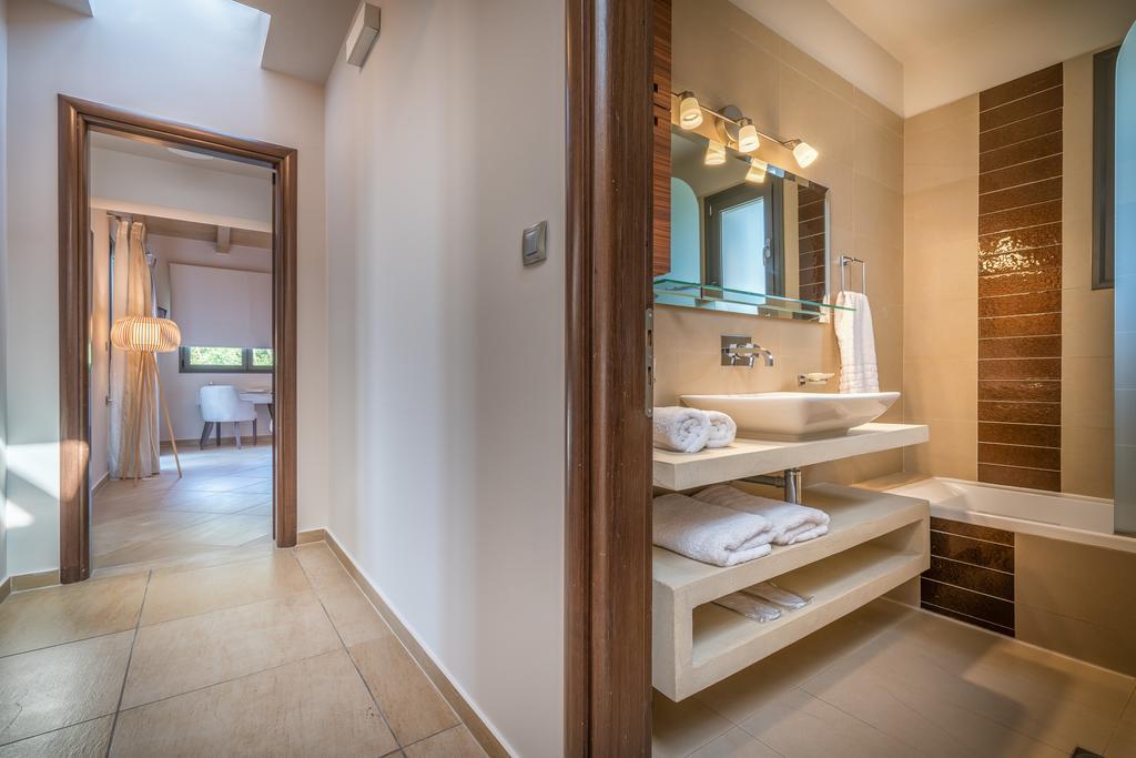 Villa Merovigli - Sea Views & Private Pool, Ideal For Large Groups, By Zantewize Tragaki Eksteriør bilde